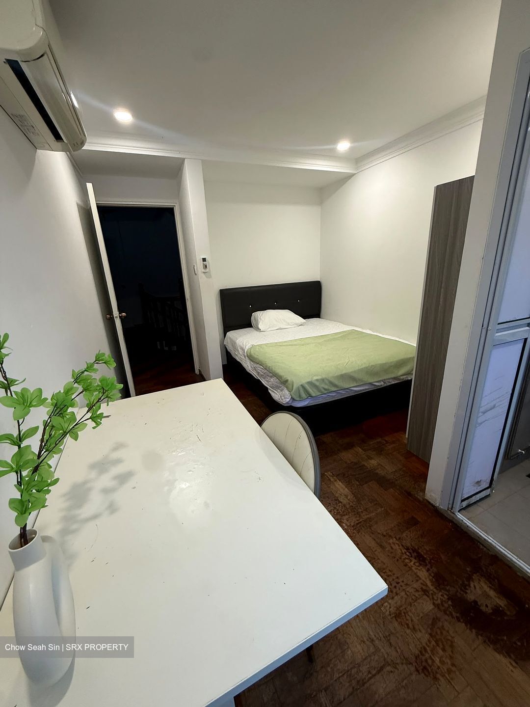 Ceylon Road (D15), Terrace #597584571